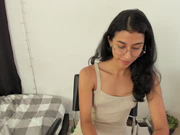 Mazikeen_18 Chaturbate stream image from February 07, 2025