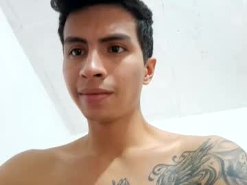 Velk_Hot1 Chaturbate stream image from February 07, 2025