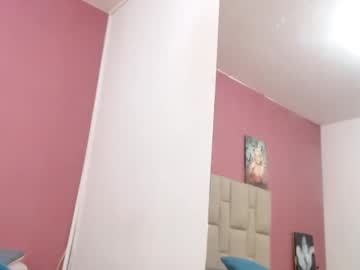 Wet_Naughty_Girls Chaturbate stream image from February 07, 2025