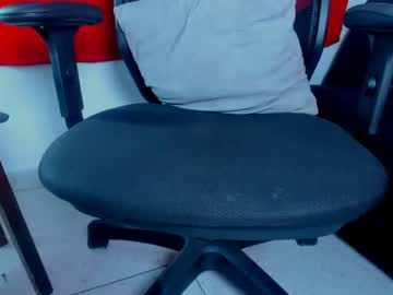 Ary_Jhomson_7 Chaturbate stream image from February 07, 2025