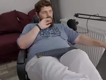 Kingmarti Chaturbate stream image from February 07, 2025