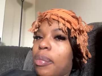 Lexxiibo Chaturbate stream image from February 07, 2025