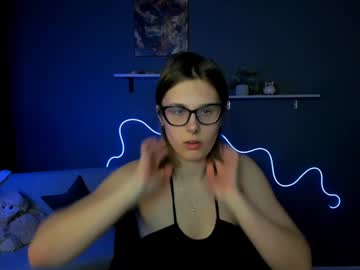 Silvia__Queen Chaturbate stream image from February 07, 2025