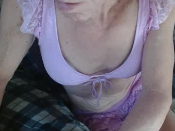 Herbietg Chaturbate stream image from February 07, 2025
