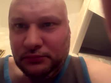 H0rnyd0ggy Chaturbate stream image from February 07, 2025