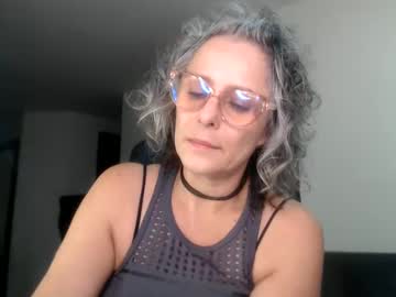 Totypink Chaturbate stream image from February 07, 2025