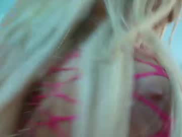 Barbi_Bentley Chaturbate stream image from February 07, 2025