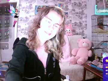 Honeydewwaves_ Chaturbate stream image from February 07, 2025