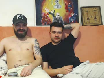 Johnnylove21 Chaturbate stream image from February 07, 2025