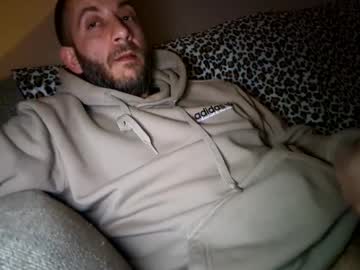 Johnnypoly Chaturbate stream image from February 07, 2025