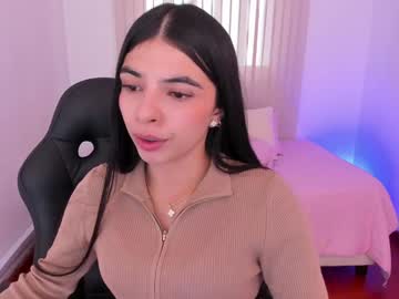 Bella_Blue18 Chaturbate stream image from February 07, 2025