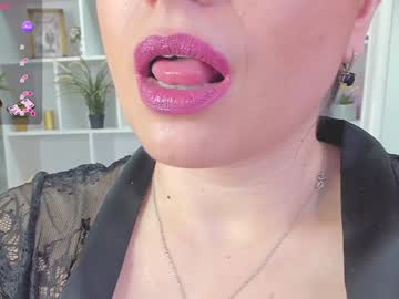 Emabrownie Chaturbate stream image from February 07, 2025