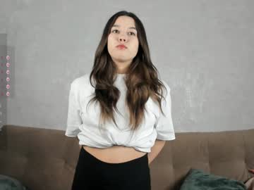 Francesdonna Chaturbate stream image from February 07, 2025
