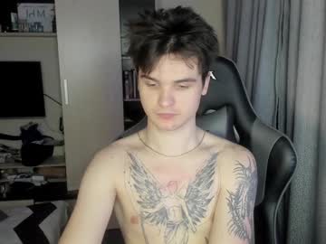 Kyroro_Lucifer Chaturbate stream image from February 07, 2025