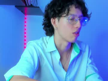 Manu_Vera8 Chaturbate stream image from February 07, 2025