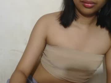 Prettymexxx Chaturbate stream image from February 07, 2025