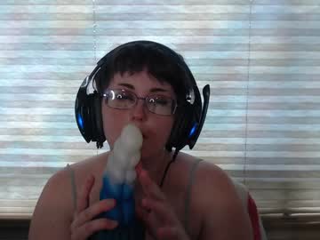 Remiday Chaturbate stream image from February 07, 2025
