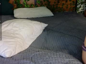 Vixy_Pixie Chaturbate stream image from February 07, 2025