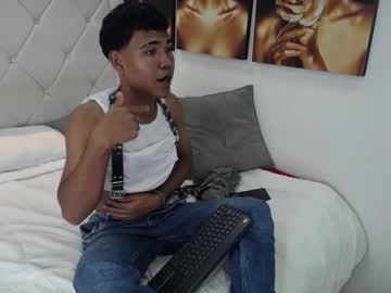 Dan_Shakespeare Chaturbate stream image from February 07, 2025