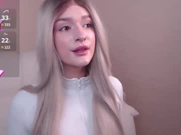 Emmy_Antoinette Chaturbate stream image from February 07, 2025