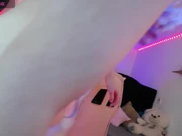 Melanie_Konrad Chaturbate stream image from February 07, 2025