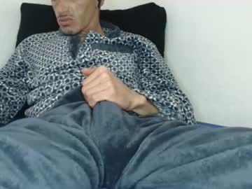 Pussyhunterpt Chaturbate stream image from February 07, 2025