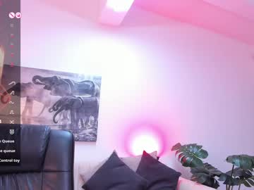 Valerywalker7 Chaturbate stream image from February 07, 2025