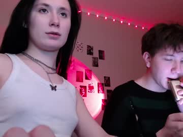 Alice_Perrez Chaturbate stream image from February 07, 2025