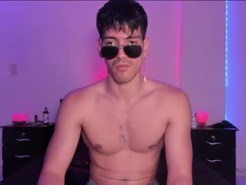Bbbeachboy Chaturbate stream image from February 07, 2025