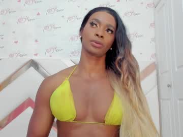 Briggittebony Chaturbate stream image from February 07, 2025