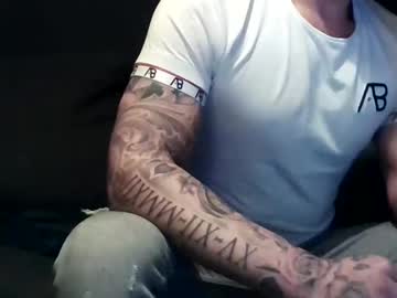 Justmehere077 Chaturbate stream image from February 07, 2025