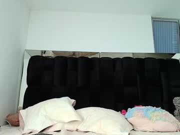 Lexiross1 Chaturbate stream image from February 07, 2025