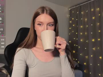 Lolanaton Chaturbate stream image from February 07, 2025