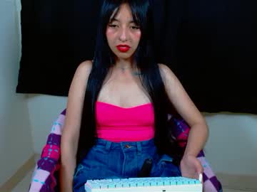Stefania_Sweettt Chaturbate stream image from February 07, 2025