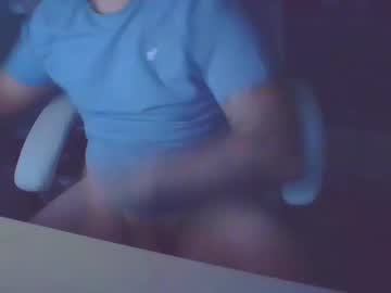 Lerooy1994 Chaturbate stream image from February 08, 2025