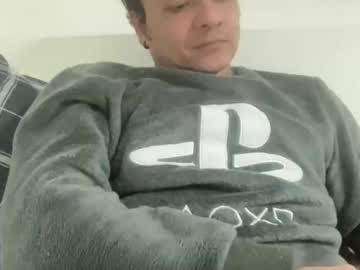 Muycasual Chaturbate stream image from February 08, 2025