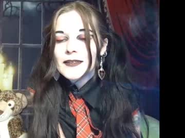 Seraphinmunster Chaturbate stream image from February 08, 2025