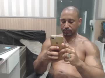 Hebertgomes Chaturbate stream image from February 08, 2025