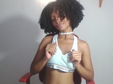 Kintsugim Chaturbate stream image from February 08, 2025