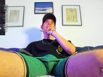 Brayhambrown Chaturbate stream image from February 08, 2025