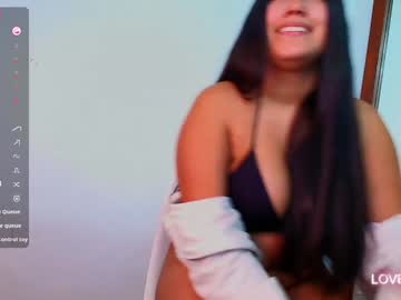 Curvybuffgirl Chaturbate stream image from February 08, 2025