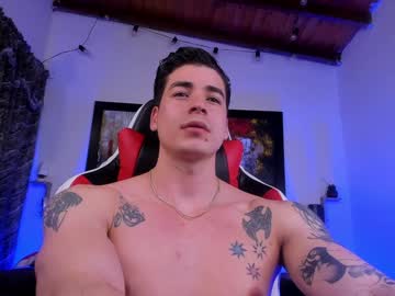 Liamwyatt_ Chaturbate stream image from February 08, 2025