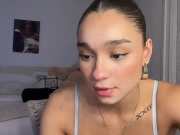 Adriannarodriguez Chaturbate stream image from February 08, 2025