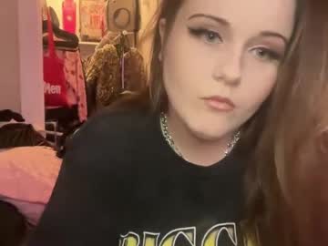 Samanthafever Chaturbate stream image from February 08, 2025