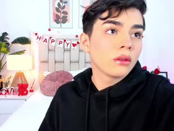 The_Little_Maxi Chaturbate stream image from February 08, 2025
