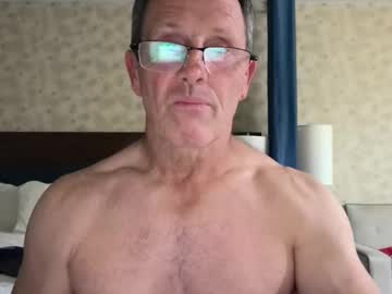 13glanmorfa Chaturbate stream image from February 08, 2025