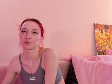_Ccrystaa_ Chaturbate stream image from February 08, 2025