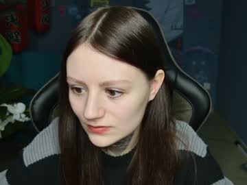 Esterhernandes Chaturbate stream image from February 08, 2025