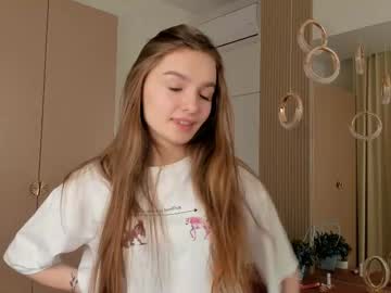 Loradutt Chaturbate stream image from February 08, 2025