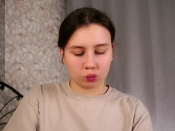 Lynetcurington Chaturbate stream image from February 08, 2025
